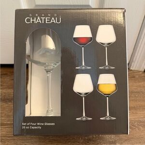 Grand Château Restaurant Grade Wine Glasses Set of 4, 20 Oz Capacity, NIB